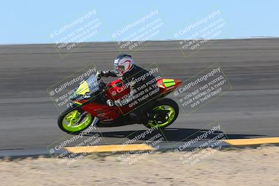 media/Nov-12-2023-SoCal Trackdays (Sun) [[5d1fba4e7d]]/Bowl (930am)/